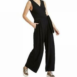 Xhilaration Black Sleeveless V-Neck Wrap Knit Jumpsuit